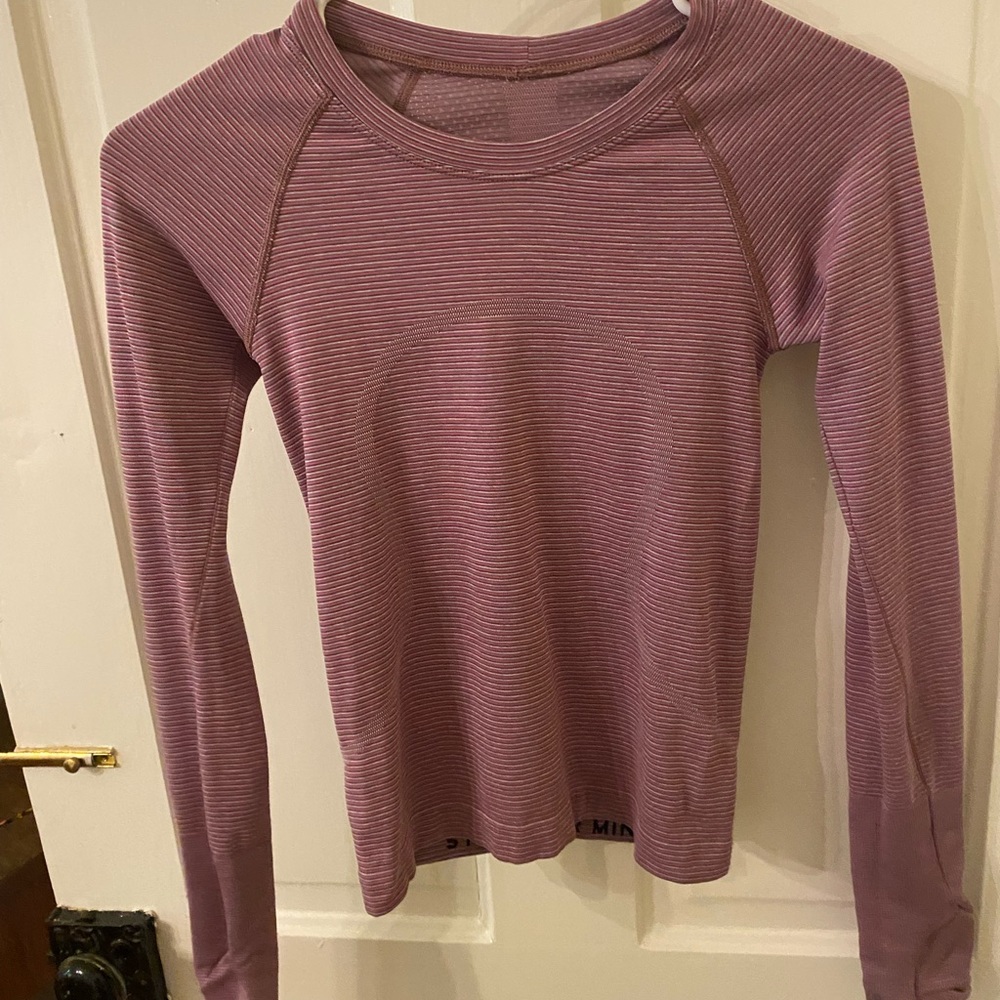Lululemon Run slim Fit swiftly, Size 2
